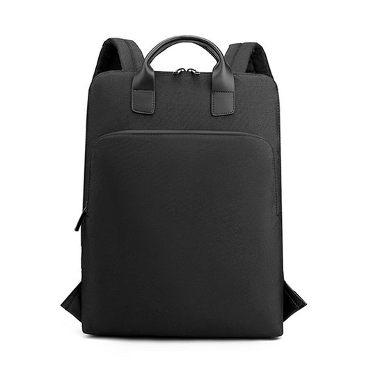 Thin 8 cm! "Rabo" is a decision version of the backpack for commuting and commuting