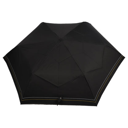 The magic of shape memory that folds beautifully in an instant. Super lightweight at only 194g and equipped with a safe pop-out prevention function. Prelu is the ultimate portable umbrella, a folding umbrella for both sun and rain.