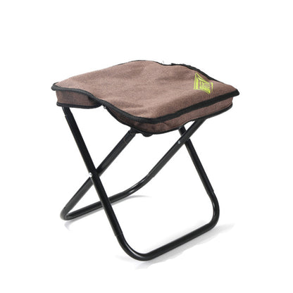 "Yacon" is a chair equipped with a lightweight, lightweight, comfortable and comfortable storage bag.